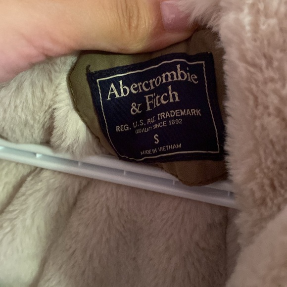 Abercrombie & Fitch Parka with Removable Lining - Picture 3 of 7